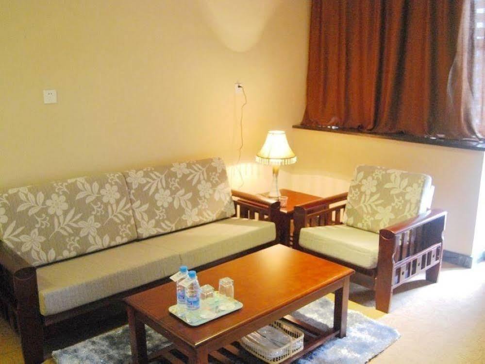 נאנטונג Mo'Er Holiday Hotel מראה חיצוני תמונה